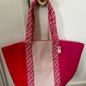 Victoria Secret tote